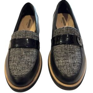 Clarks Women’s Black & Gray Sharon Gracie Penny Loafer Size 7.5